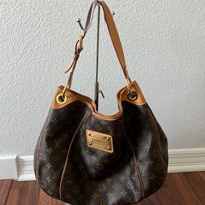 LV Louis Vuitton Galleria Monogram